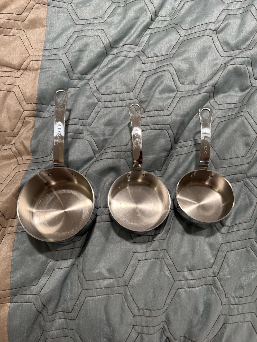 Williams Sonoma Odd Size Measuring Cups Stainless Steel 2/3, 3/4 & 1 1/2 Cup